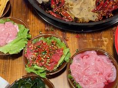 -财二舅火锅招待所