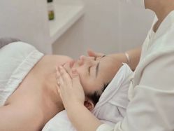 -苗方清颜痘肌研究所