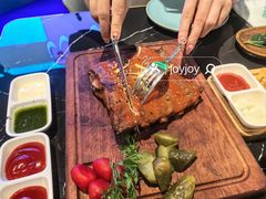 -DEEP·深美式餐吧(五棵松华熙LIVE店)