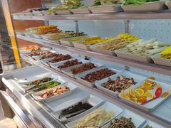 -哈尔滨小酒馆·鲜肉现穿自助烧烤(康新花园店)