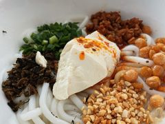 豆花拌米线-蝴蝶泉宾馆-中餐厅