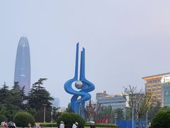-泉城广场