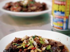 大蒜炒腊牛肉-涛哥土菜馆