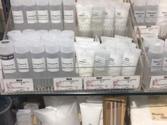 -MUJI无印良品(万达天鹅湖店)