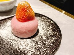 草莓大福-一绪に寿喜烧自助(世茂广场店)