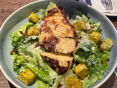 炙烤鸡胸凯撒沙拉-bluefrog蓝蛙(石家庄欢乐汇店)