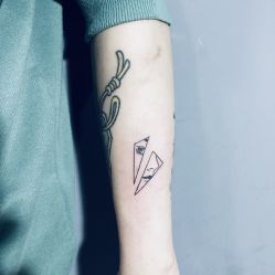 -刺客纹画纹身·洗纹身·穿孔饰品