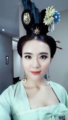 -盘子女人坊生日照·摄影馆(华强店)
