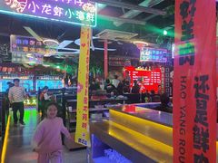 -路边边.炒菜烧烤.音乐餐厅(良乡长虹店)