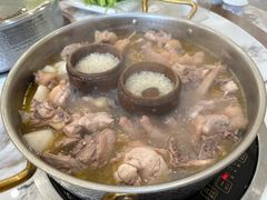 -朴小妹人参鸡汤火锅(长白山万达店)