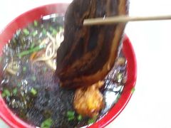 -小龙大肉面馆
