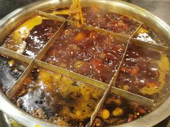 -邓莽子老火锅(中兴路总店)