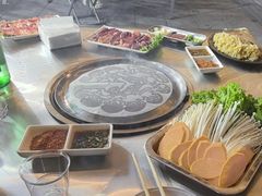 -牛牛牛酸菜煎肉店(望云寺路店)