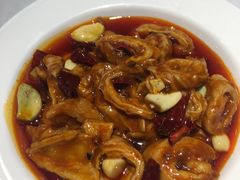 腊八蒜烧川北肥肠-峨嵋酒家(地安门店)