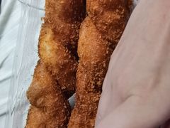 -白玉兰食品甜凤店(合生汇店)
