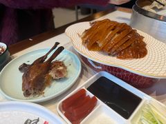 -梅利汴京烤鸭•开封豫菜地标店(东大街店)