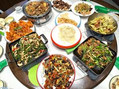 -荣鹏风味烀饼总店