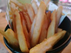 -Famous肥猫墨西哥音乐餐吧(五棵松华熙LIVE店)