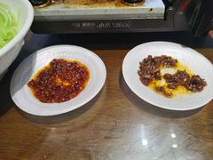 -富正毅三下锅·湘西韵味(天门山索道店)