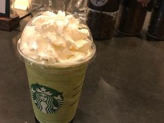-星巴克(杭州西湖银泰1F店)