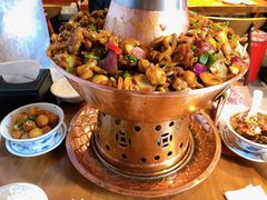 炭火销魂蛙锅-炉小二铜锅牛蛙•川湘菜(三里屯店)