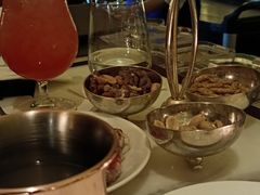 -LONG BAR 廊吧(外滩华尔道夫酒店)