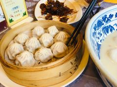 小笼包-山外山菜馆(玉泉路店)
