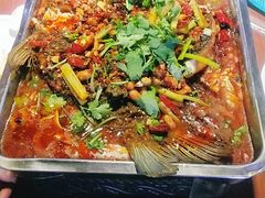 -川人百味·水煮活鱼(赛罕万达店)