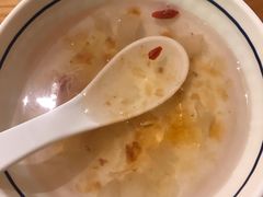 桃胶雪梨银耳羹-蓉李记成都名小吃(武汉菱角湖万达店)