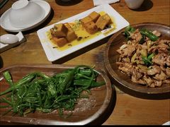 -隔壁老王·家常云南菜(花巷店)