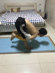 -恩舍瑜伽普拉提