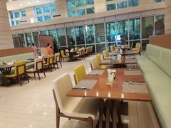 大堂-月色西餐厅·海鲜刺身·烧烤(科学城保利郡雅酒店)