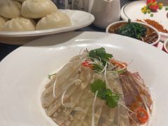 -艳阳天民俗村(公园路店)