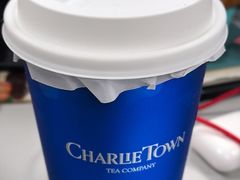 手煮·荆棘玫瑰牛乳茶-CHARLIETOWN红茶公司(南京万象天地店)