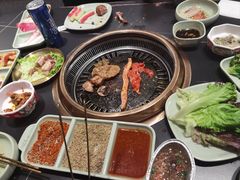 -梨花甄选自助烤肉(小寨原力场店)