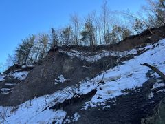 -峡谷浮石林景区