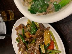 -乾坤饭店