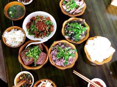 -小杨翘脚牛肉
