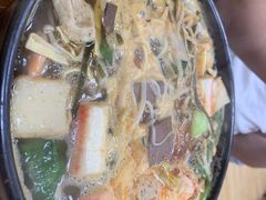 -天瑞福云南过桥米线(十里河店)