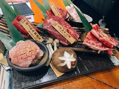 -肉魁屋·烧肉·烧鸟·酒场(高新店)