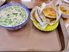 -穆得·老周家牛肉烧饼(普利街店)