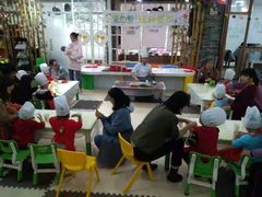 -麦田里儿童之家(华景店)