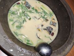 -咕嘟草帽鱼·牛奶一样的鲜鱼汤(包河万达广场创始店)