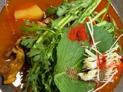 喇喇排骨锅-喇喇排骨火锅·传统韩式脊骨汤(望京西园总店)