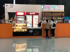 -嘿哟动霸CHUA·新潮玩运动娱乐中心·蹦床滑冰团建乐园