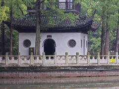 -汇龙潭