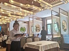 -湘阅•威海海鲜•湖南味道(华宝店)