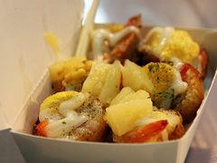 -六合夜市