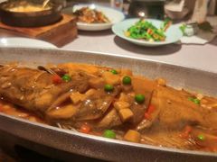 印象徽州臭鳜鱼-山里亲戚(淞虹路店)