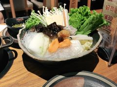 -呷哺呷哺 黄金牧场 (新中关购物中心店)